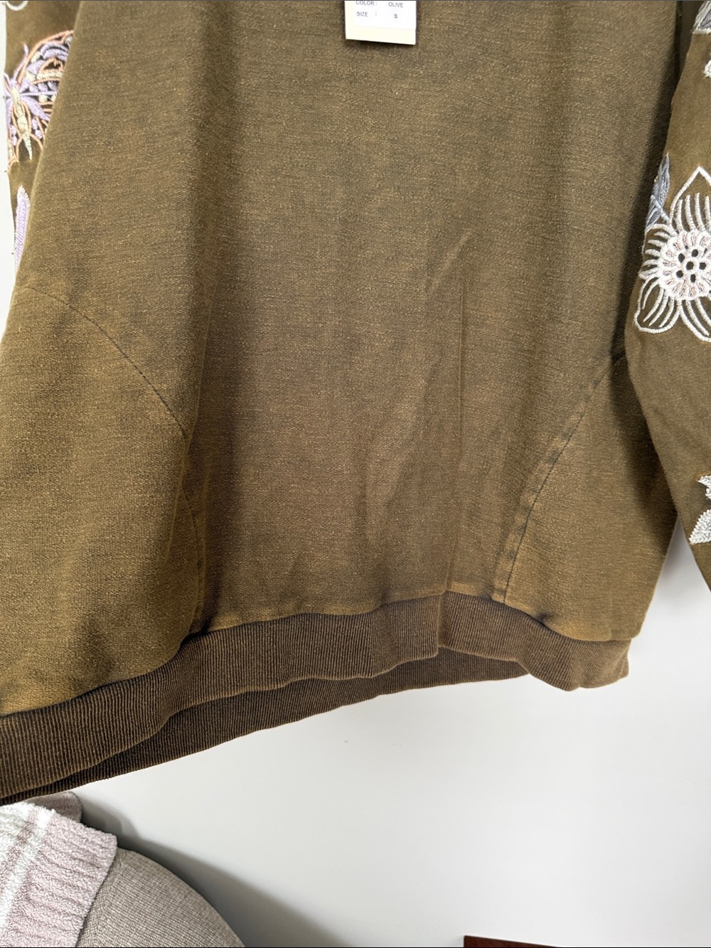 Blue Velvet Brand Mineral Washed Olive Embroidered Floral Sleeve Sweatshirt - Picture 7 of 15